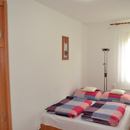 Liliom Apartman 久洛 外观 照片